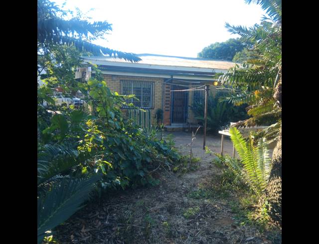 4 BEDROOM HOUSE FOR SALE IN RUSTENBURG CENTRAL